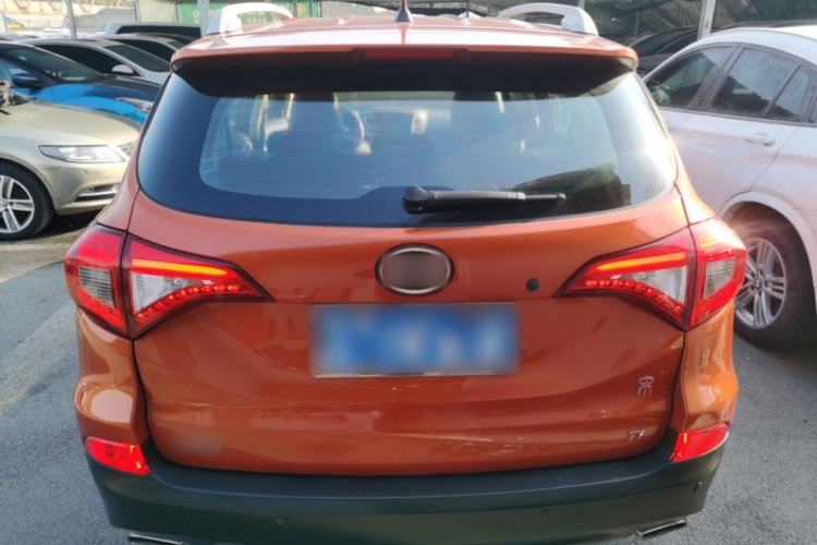 Used BYD Song 2016 1.5TI Manual Luxury Model
