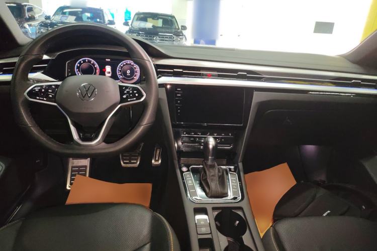 Used Volkswagen FAW-Volkswagen CC 2023 380TSI Striking Edition
