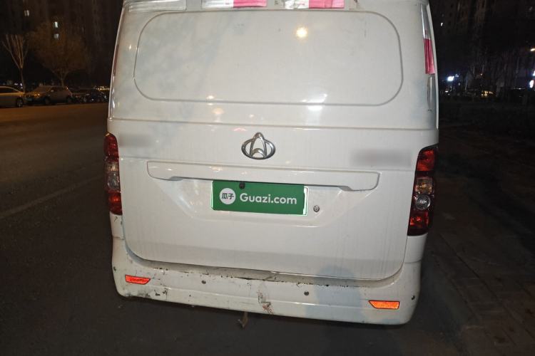 Used CHANGAN KAICHENG Ruixing EM60 2022 Pure Electric Van 4498 mm Long Flat Roof with Rear-Hinged Doors 2 Seats 60 kW 41.86 kWh Rear