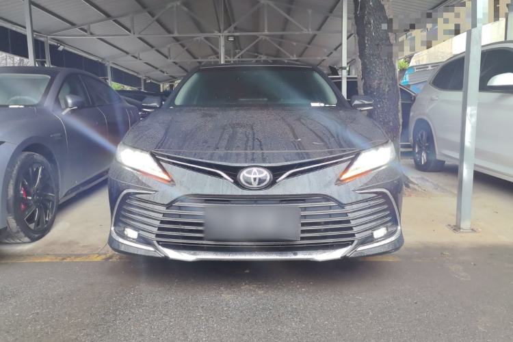 Used Toyota Camry 2023 2.0G Luxury Edition