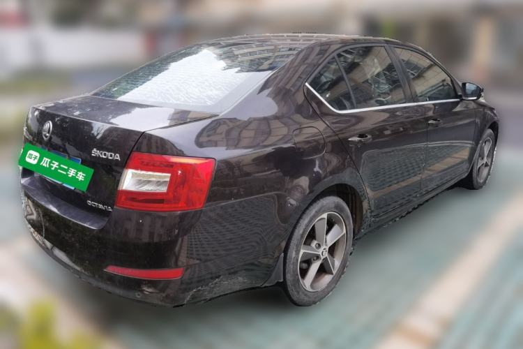 Used Skoda Octavia 2016 1.6L Manual Trend Edition
