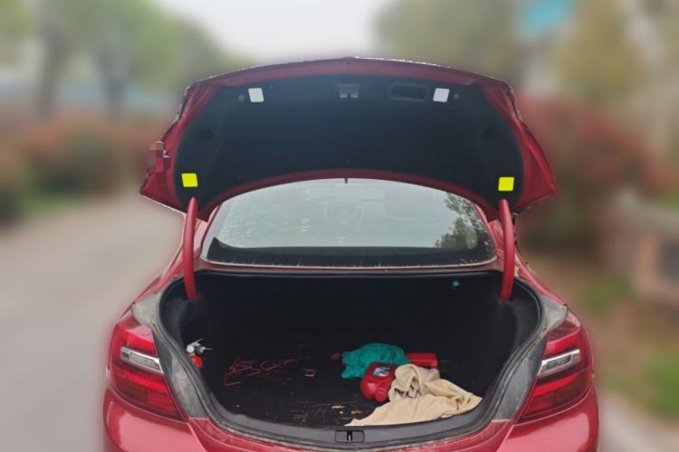 Used Buick Regal 2014 1.6T Fashionable Tech Edition
