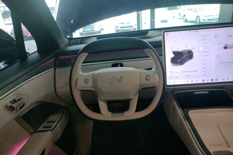 Used ONVO Luxeed L90 2025 Model—Max Six-Seater Version