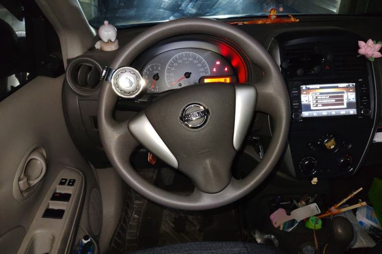 Used Nissan Sunny 2015 1.5XE Manual Comfort Edition Steering Wheel