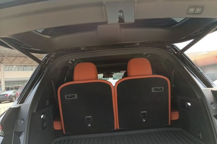 Used Li Auto L8 2023 Pro Model Trunk