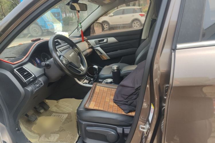 Used Haval H2 2016 Red-Label 1.5T Manual Two-Wheel Drive Luxury Model Left Front Seat