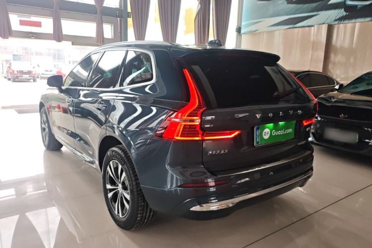 Used Volvo XC60 2025 B5 4x4 Smart Luxury Edition