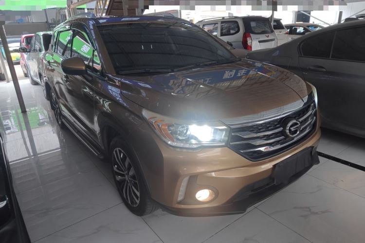 Used GAC Trumpchi GS4 2016 235T Manual Luxury Edition Front Right 45 Deg