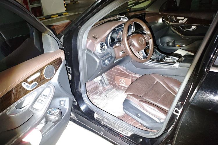 Used Mercedes-Benz GLC 2018 GLC 260 4MATIC Dynamic Edition Driver Seat