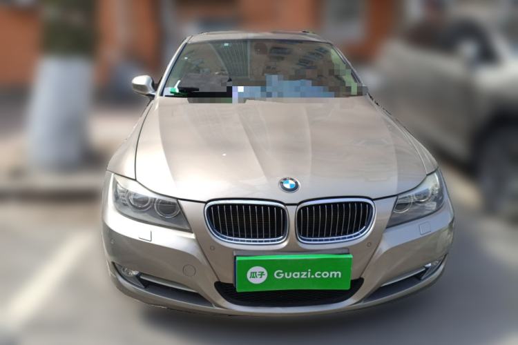 Used BMW 3 Series 2010 320i Luxury Model Front