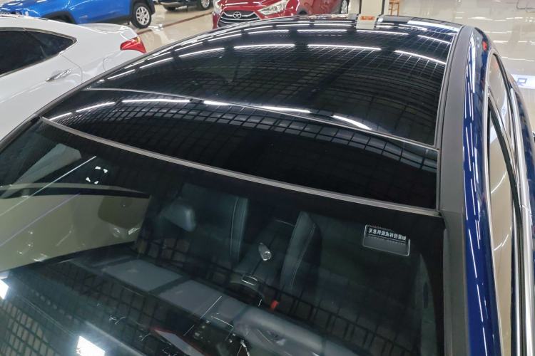 Used Mercedes-Benz A-Class 2022 Revised Version A 200 L Sport Sedan Fashionable Style Roof