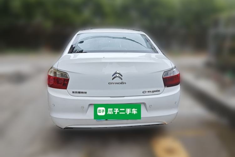 Used Citroen Elysee 2015 Zhishang Edition 1.6L Manual Fashion Model

