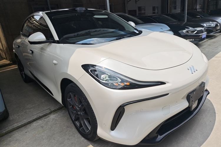 Used IM LS6 2023 Max Standard Edition
