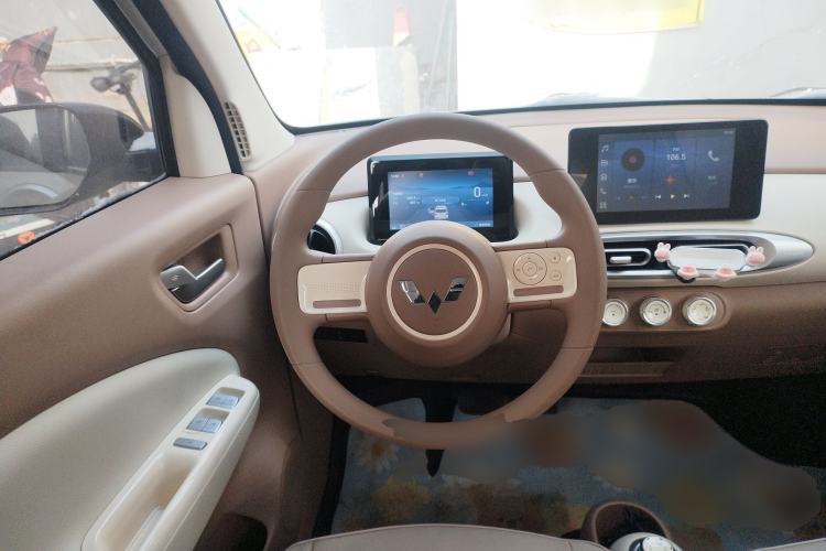 Used Wuling Hongguang MINIEV 2025 Four-Door Version Premium Edition