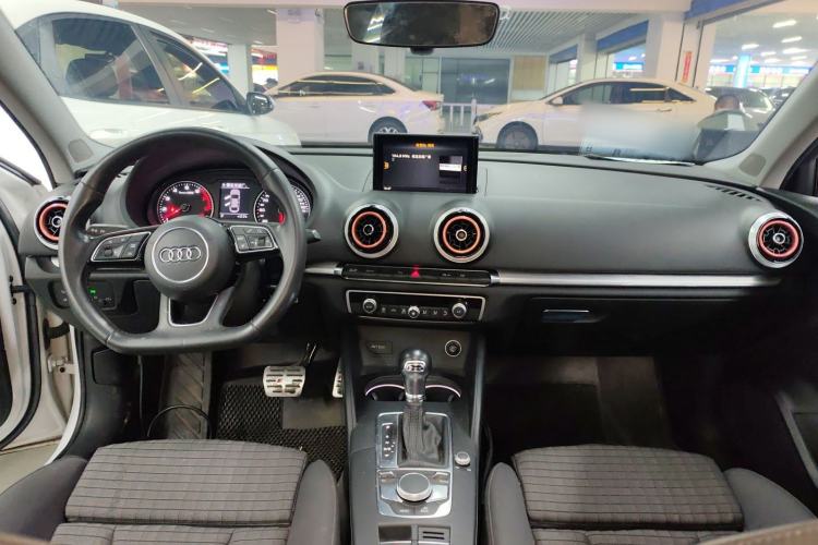 Used Audi A3 2019 Limousine 35 TFSI Sport Edition China V Emission Standard
