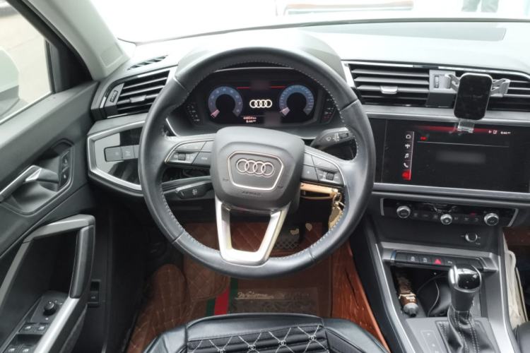 Used Audi Q3 2020 35 TFSI Ambition Dynamic Edition Steering Wheel