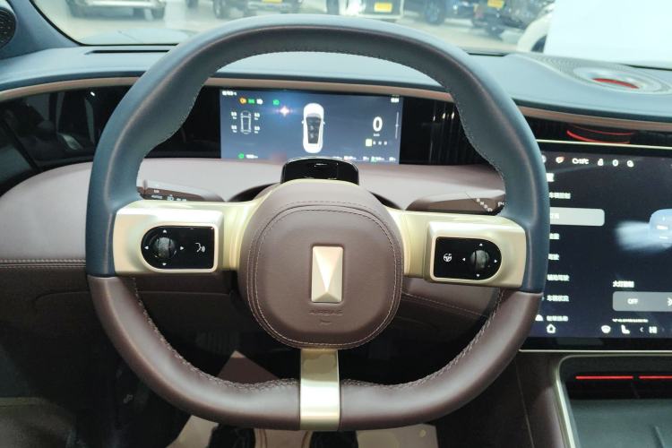 Used Avatr 11 2025 Year Updated Max Extended-Range Version