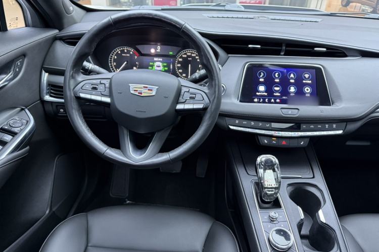 Used Cadillac XT4 2020 Revised Version 28T Two-Wheel Drive Leading Edition Interior 1