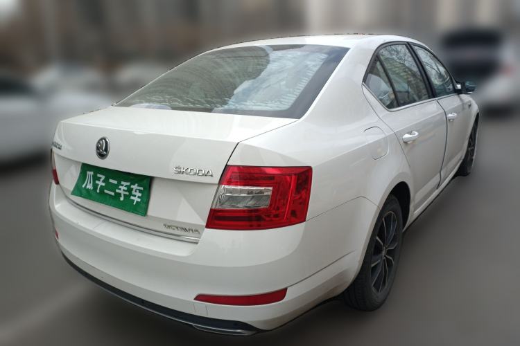 Used Skoda Octavia 2015 1.6L Automatic Yijun Edition