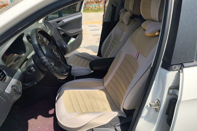 Used Volkswagen Jetta 2015 Zhuihui Edition 1.6L Manual Comfort Model