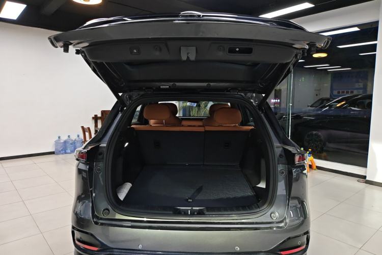 Used CHANGAN CS75 PLUS 2025 4th Generation 1.5T New Blue Whale Smart Luxury Edition Trunk