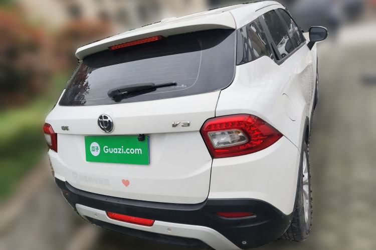 Used Brilliance V3 2015 1.5L Manual Smart Version