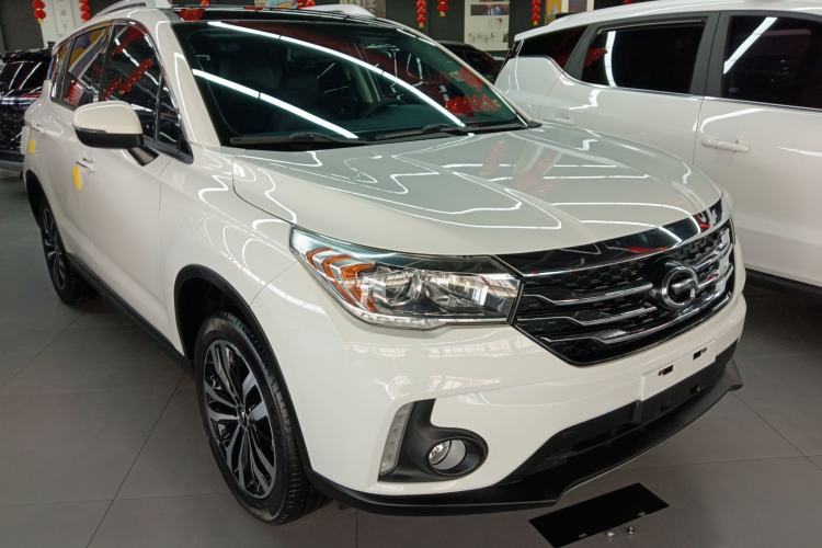 Used GAC Trumpchi GS4 2017 235T Manual Two-Wheel Drive Luxury Edition Front Right 45 Deg