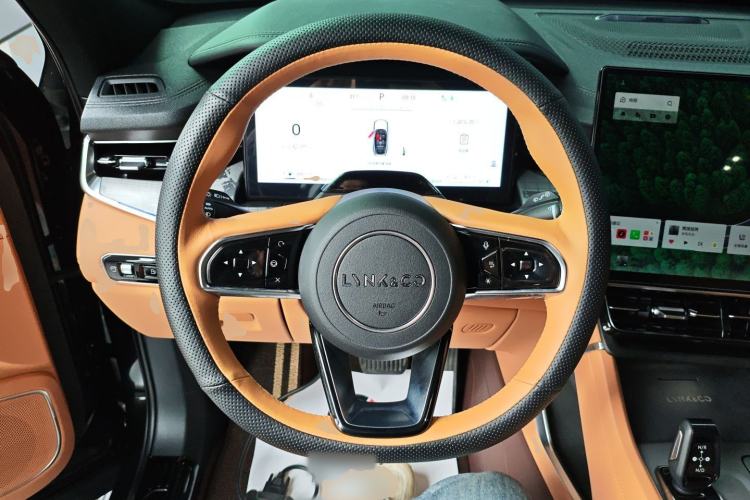 Used Lynk & Co 09 EM-P 2025 2.0TD EM-P Four-Wheel Drive Max Five Seats