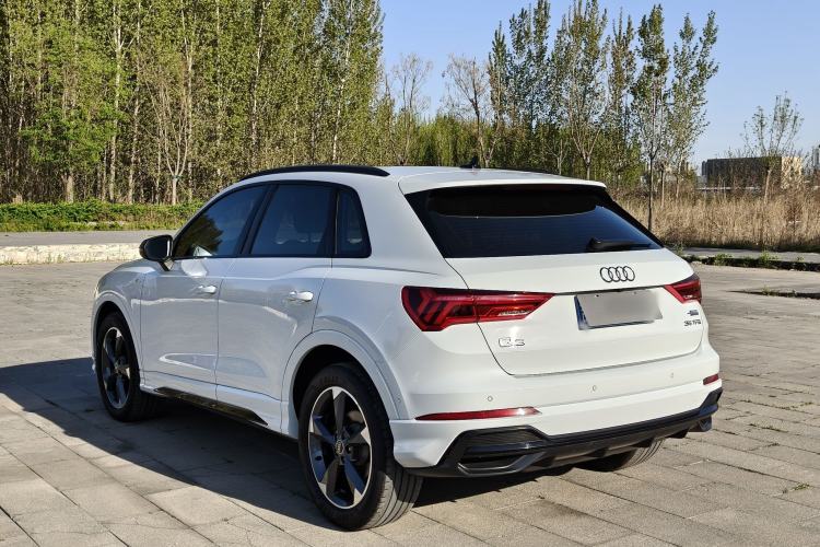 Used Audi Q3 2021 35 TFSI Fashion Dynamic Model