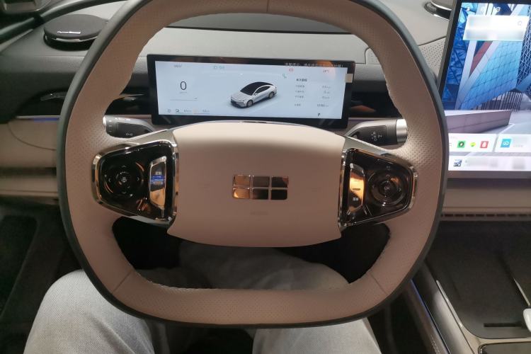 Used Geely Galaxy 8 2025 130km EM-P Starship Edition Steering Wheel