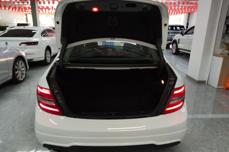 Used Mercedes-Benz C-Class 2013 C 180 Classic Grand Edition
