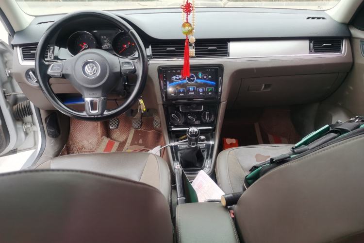 Used Volkswagen Bora 2015 Zhuihui Edition 1.6L Manual Comfort Model
