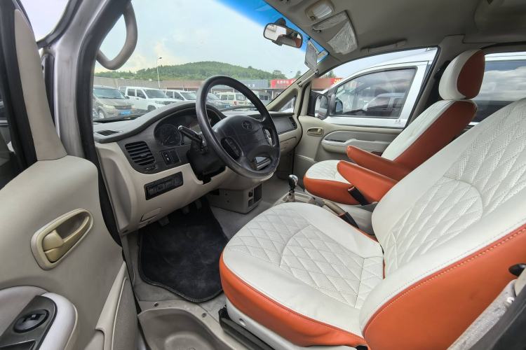 Used JAC Refine 2012 1.9T Xianghe Diesel Long-Wheelbase Government Procurement Version HFC4DB1-2C