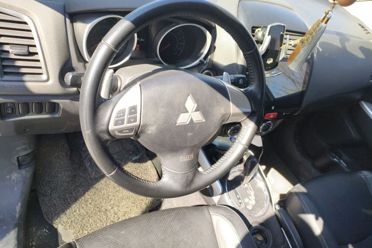 Used Mitsubishi ASX 2013 2.0L CVT Two-Wheel Drive Luxury Edition
