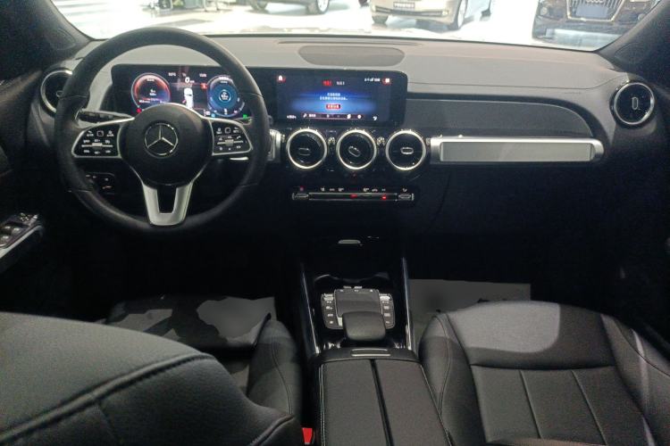 Used Mercedes-Benz GLB 2022 Second Facelift GLB 200 Fashion Edition
