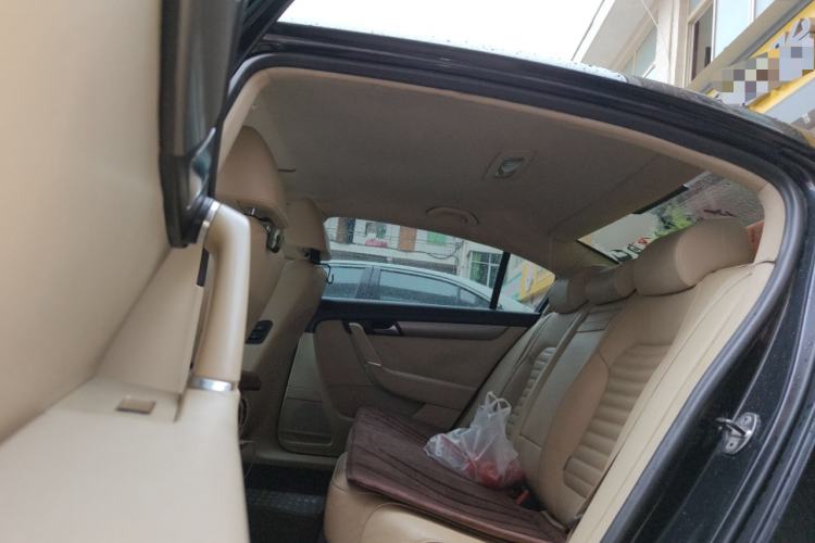 Used Volkswagen Magotan 2012 Revised Version 1.8TSI Leading Edition
