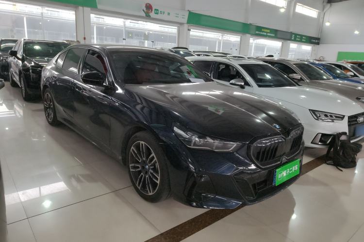 Used BMW 5 Series 2025 525Li M Sport Package