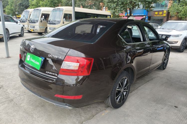 Used Skoda Octavia 2017 1.6L Automatic Smart Drive Edition Rear Right 45 Deg