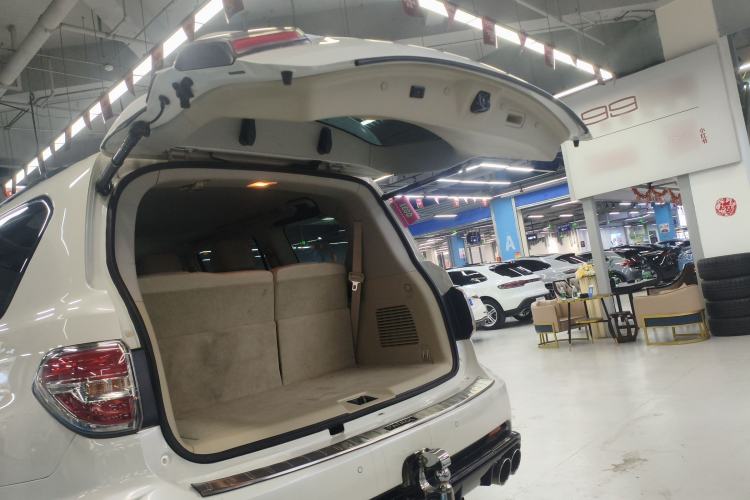 Used Nissan Patrol (Parallel Import) 2017 Y62 5.6 LE-T2 BOSE Middle East
