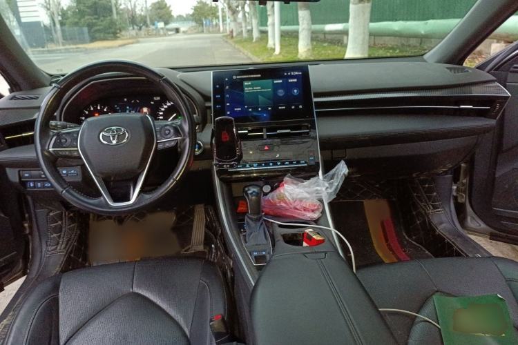 Used Toyota Avalon 2022 2.0L Luxury Edition Interior 2
