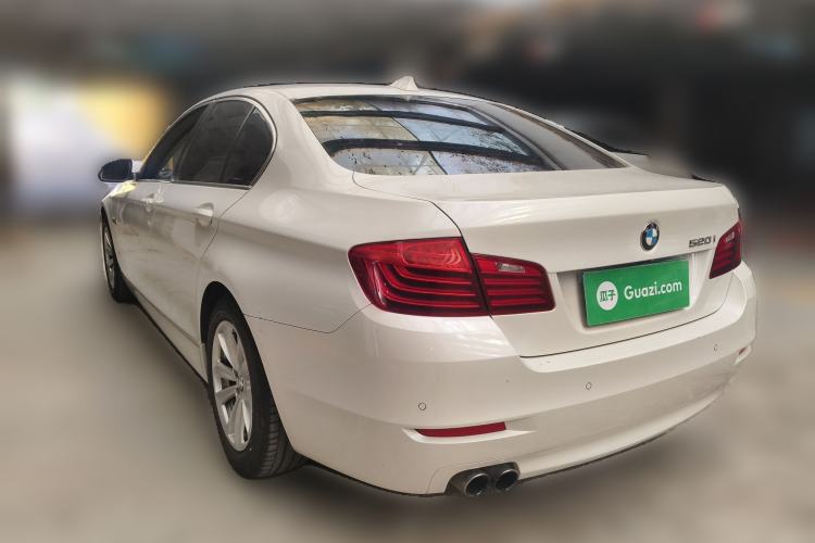 Used BMW 5 Series 2015 520i Elegant Edition
