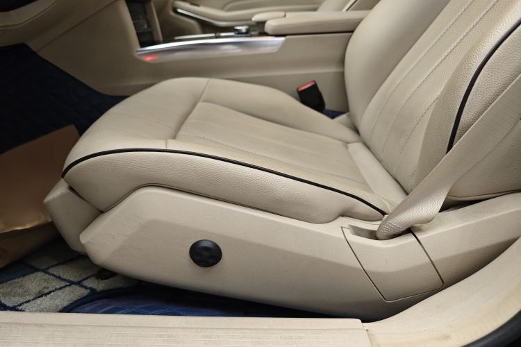 Used Mercedes-Benz E-Class 2015 Revised E 260 L
