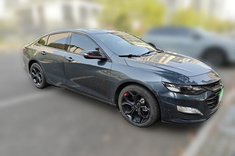 Used Chevrolet Malibu XL 2019 Redline 550T Automatic Sport Edition Front Right 45 Deg