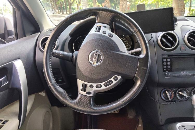 Used Nissan Qashqai 2012 2.0 XL Fire CVT 2WD