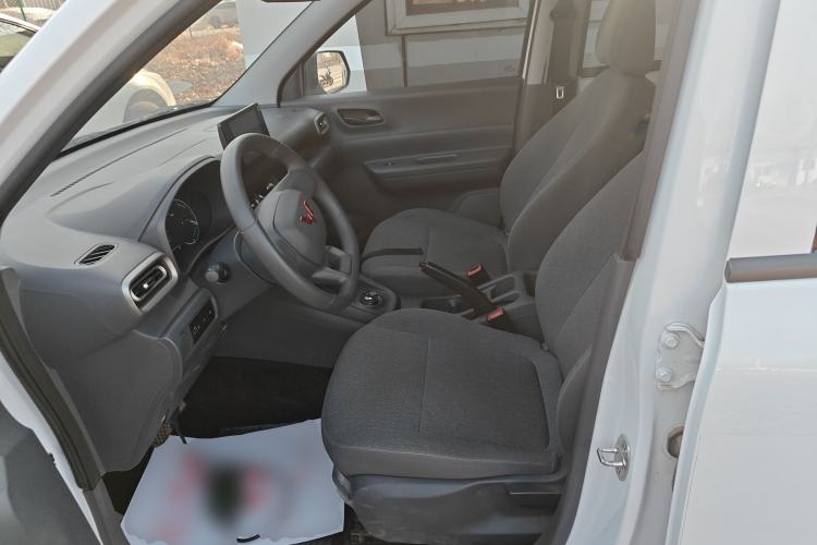 Used Wuling Hongguang New Energy 2024 All-Electric Model 300KM Standard Version
