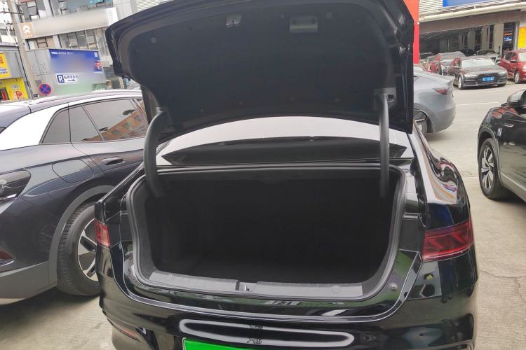 Used BYD Qin PLUS 2024 Honor Edition EV 420KM Leading Model
