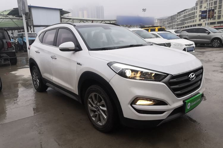 Used Hyundai Tucson 2018 1.6T Dual-Clutch Two-Wheel Drive 15th Anniversary Special Edition