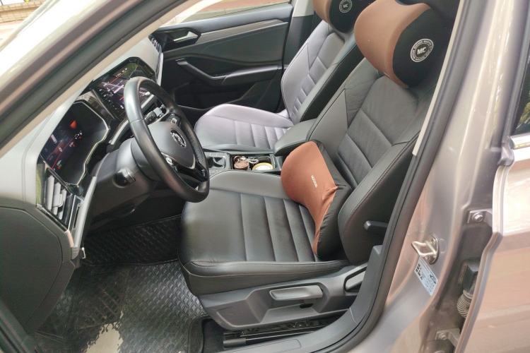 Used Volkswagen Sagitar 2022 280TSI DSG Excellence Edition Left Front Seat