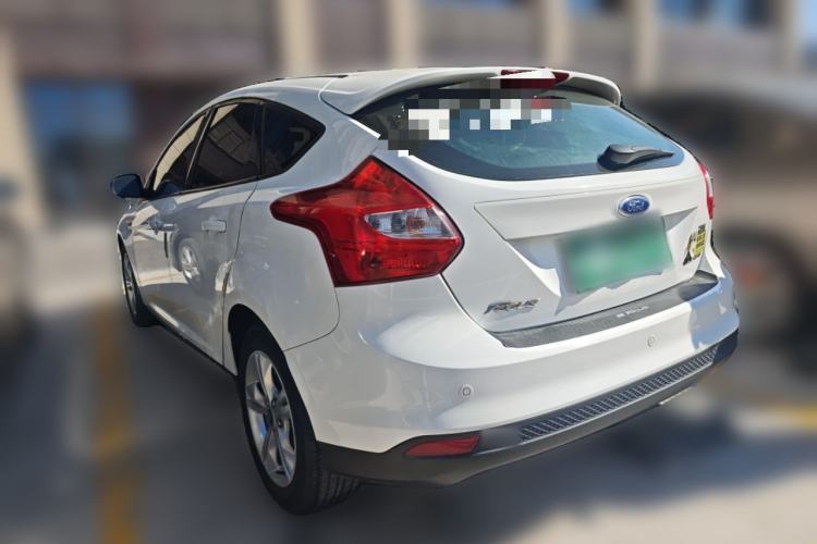 Used Ford Focus 2012 Hatchback 1.6L Automatic Fashion Edition
