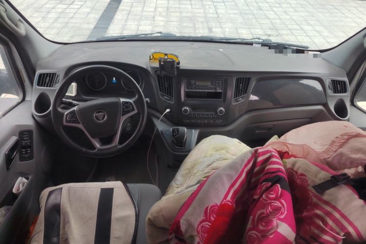 Used Foton Toano 2023 2.0T Automatic Urban Edition Short Wheelbase Mid-Height Design with Single Rear Tire—Available in 5/6/9-Seater Configurations
